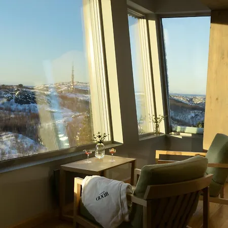 Hotel Wood 4*