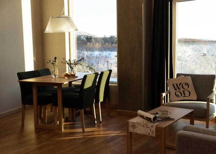 Hotel Wood 4*